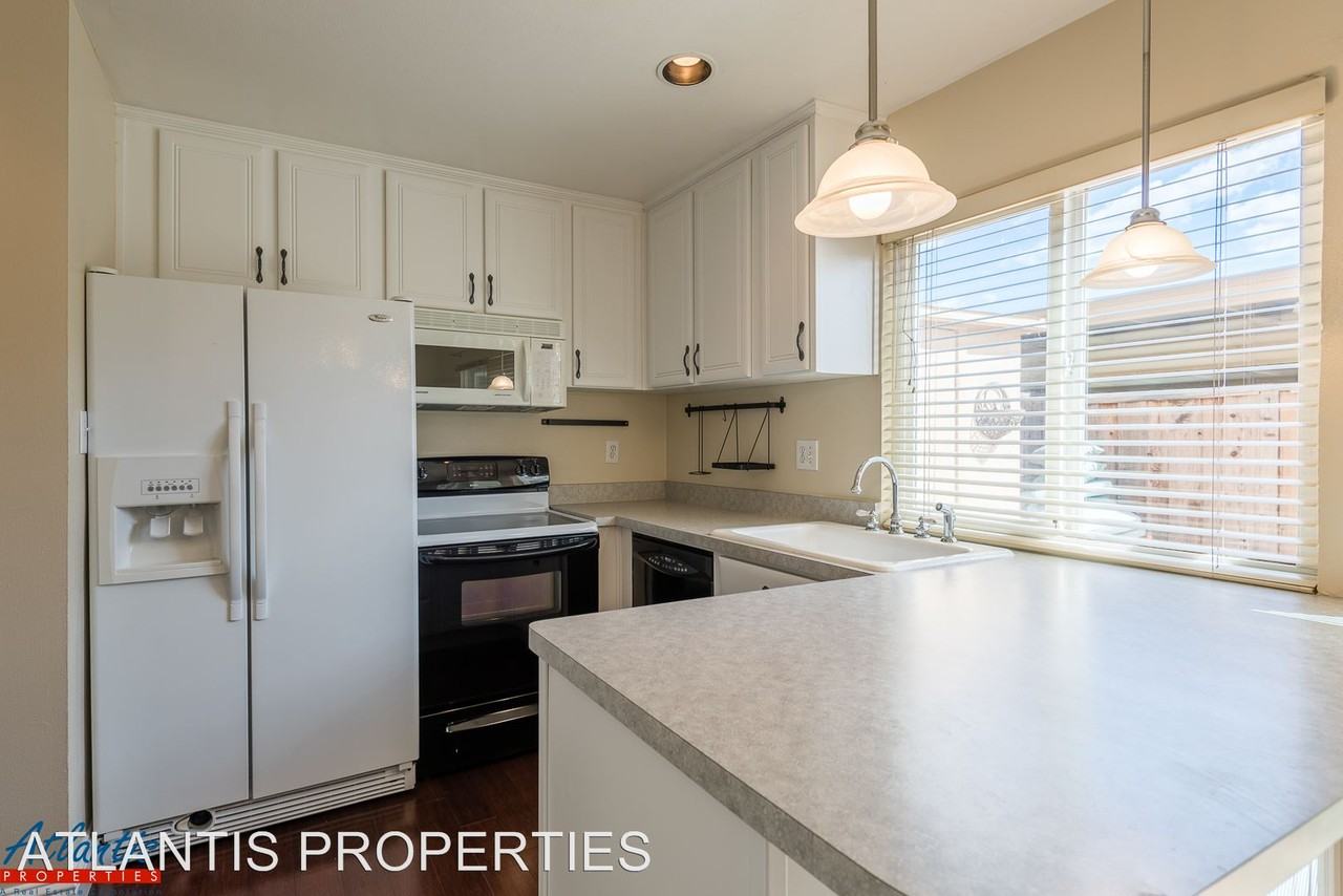 5359 Don Juan Cir - Photo 3 of 9