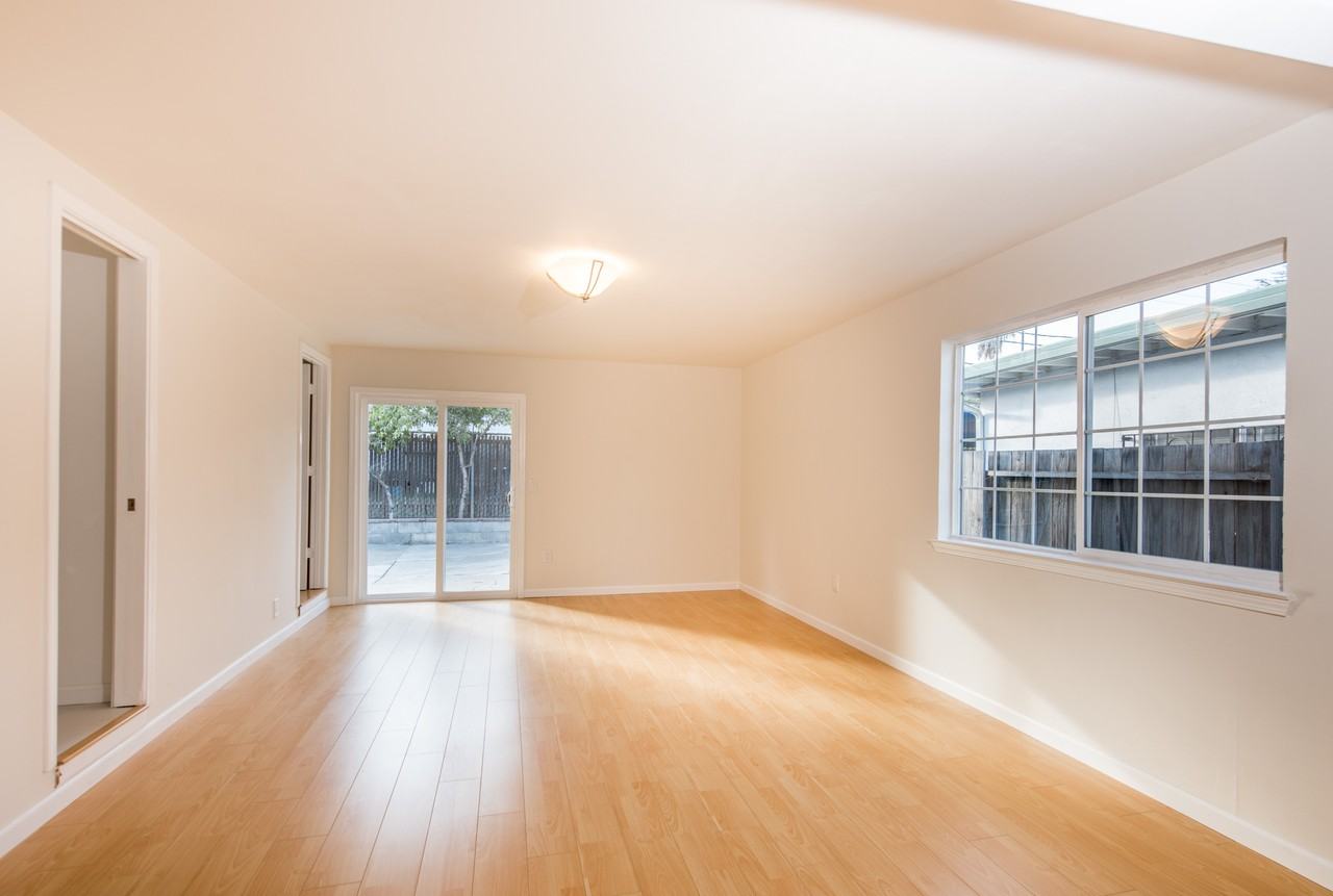 1684 Saralynn Dr - Photo 2 of 16