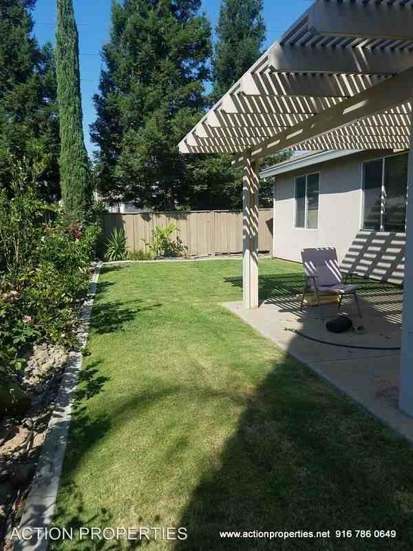 1757 Braithwaite St - Photo 3 of 15
