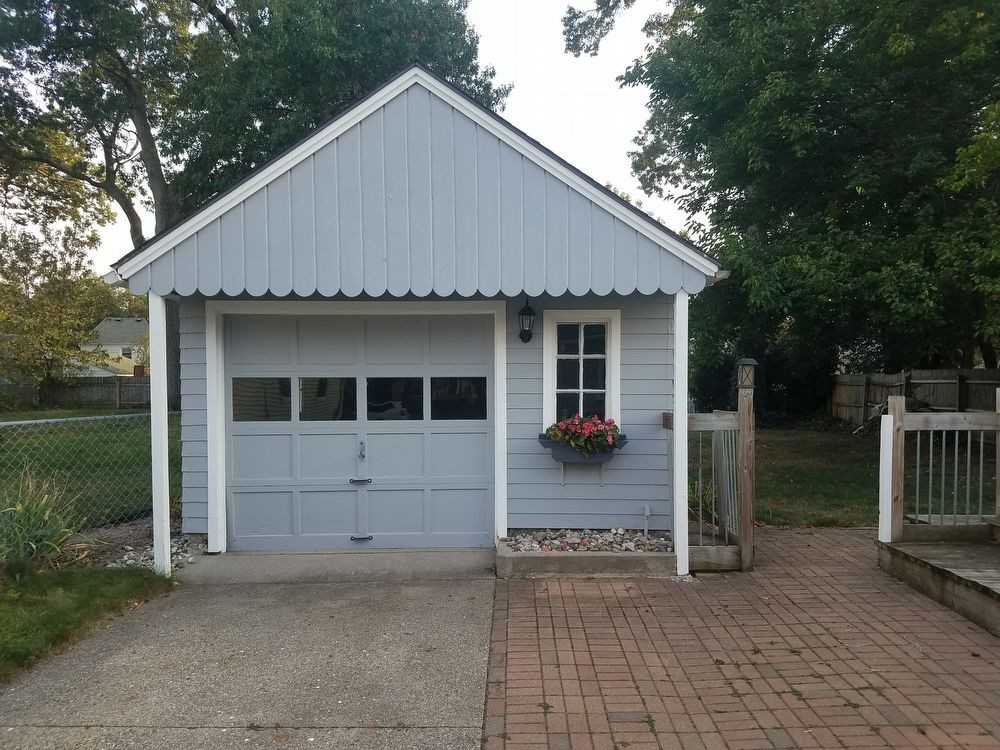 1108 Ottillia St SE - Photo 2 of 9