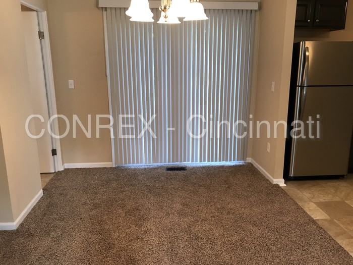 12126 Spalding Dr - Photo 3 of 6