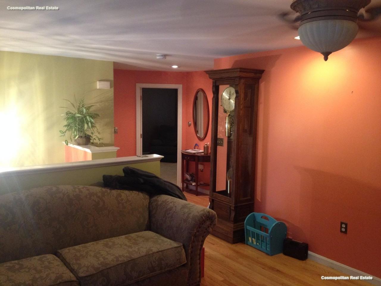 18 Woodland St - Photo 2 of 22