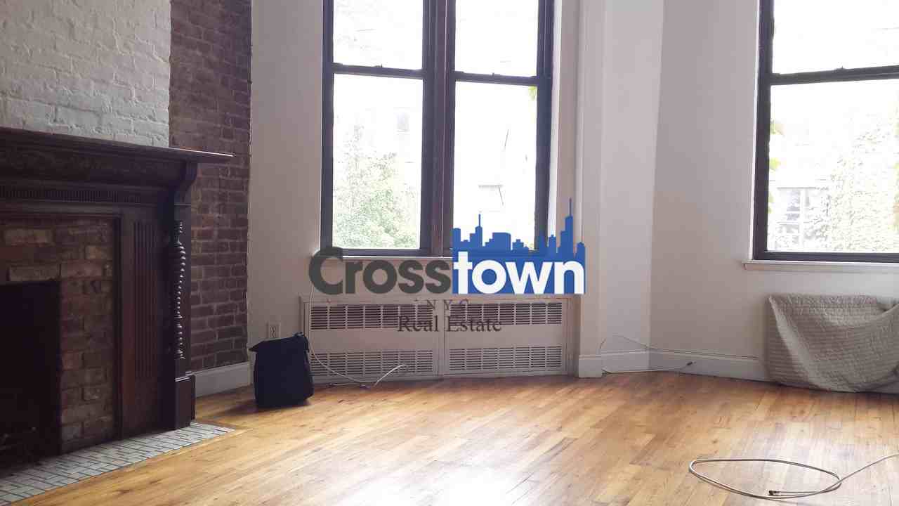 Columbus Ave & W 74th St #2B
