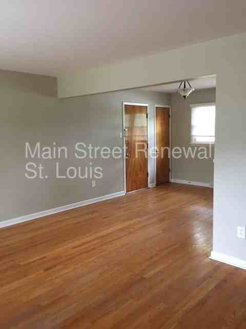 8904 Winterowd Pl - Photo 2 of 11