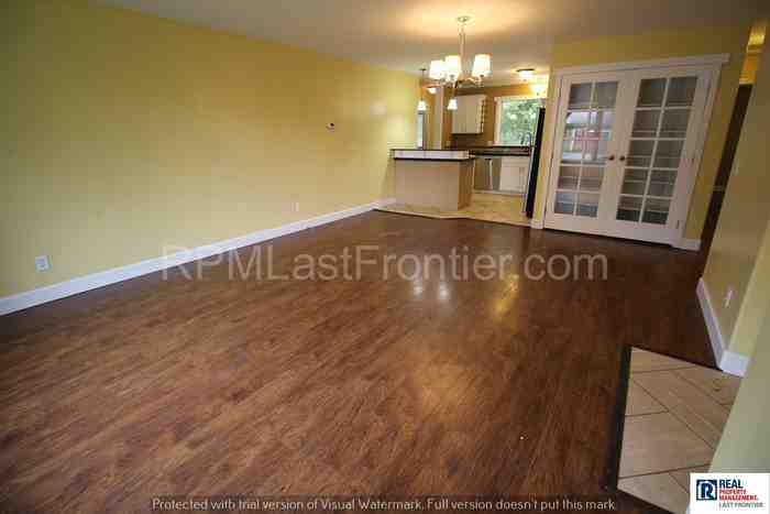 331 Anna St - Photo 3 of 27