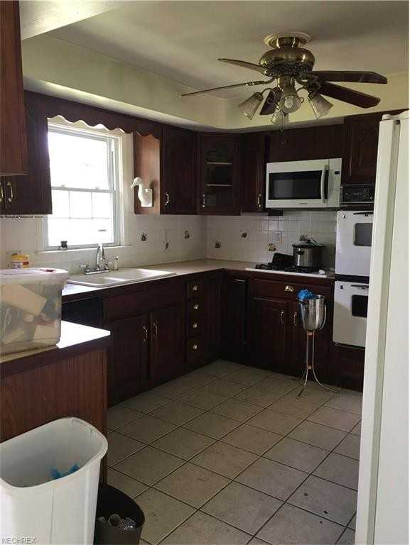 12676 Sperry Rd - Photo 3 of 12