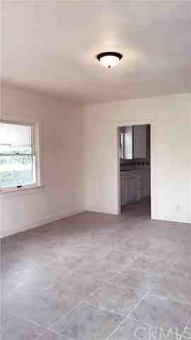 14943 Fairgrove Ave - Photo 2 of 7