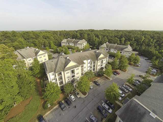 Creekside Crossing Apartment Homes Apartments Cavalier Crossing