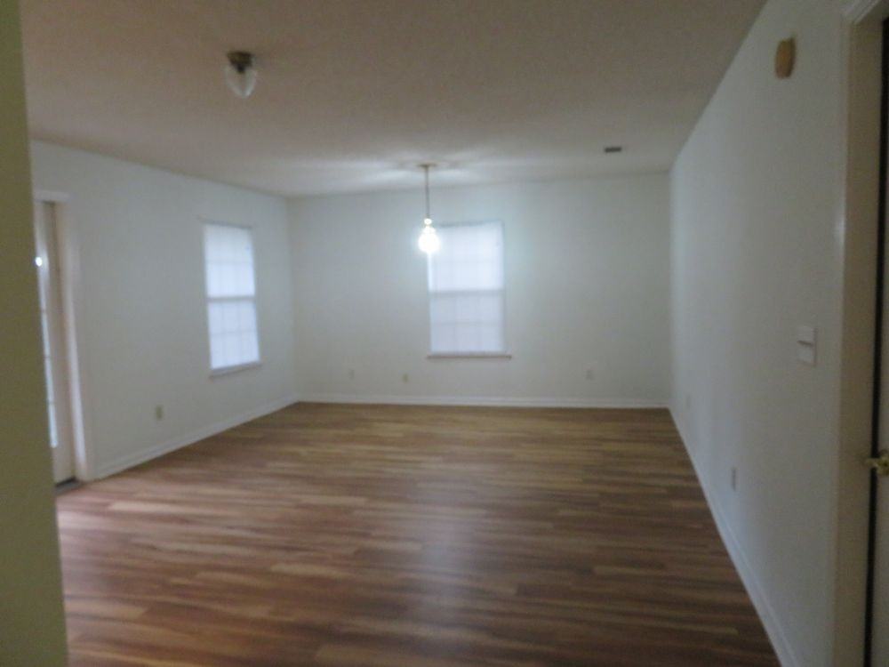 3886 Clarks Bluff Rd - Photo 3 of 12