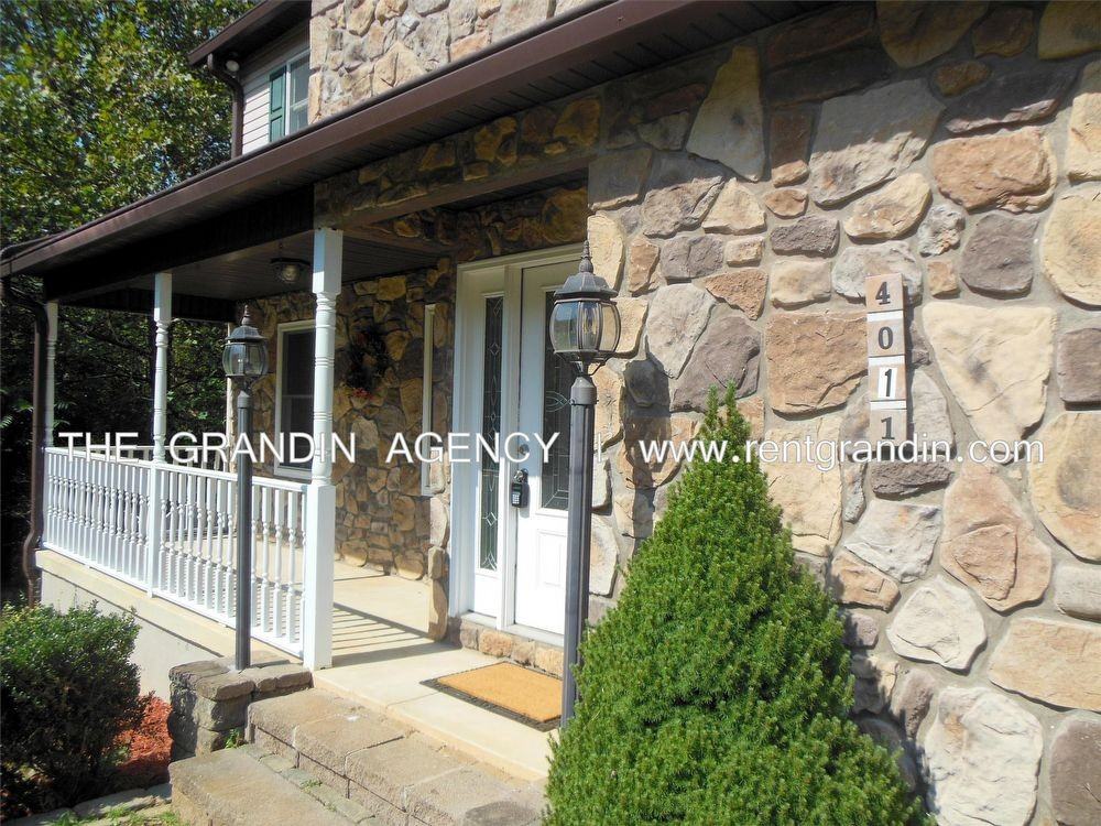 4011 Hardy Rd - Photo 3 of 47