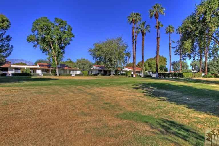 28 Palomas Dr - Photo 2 of 25