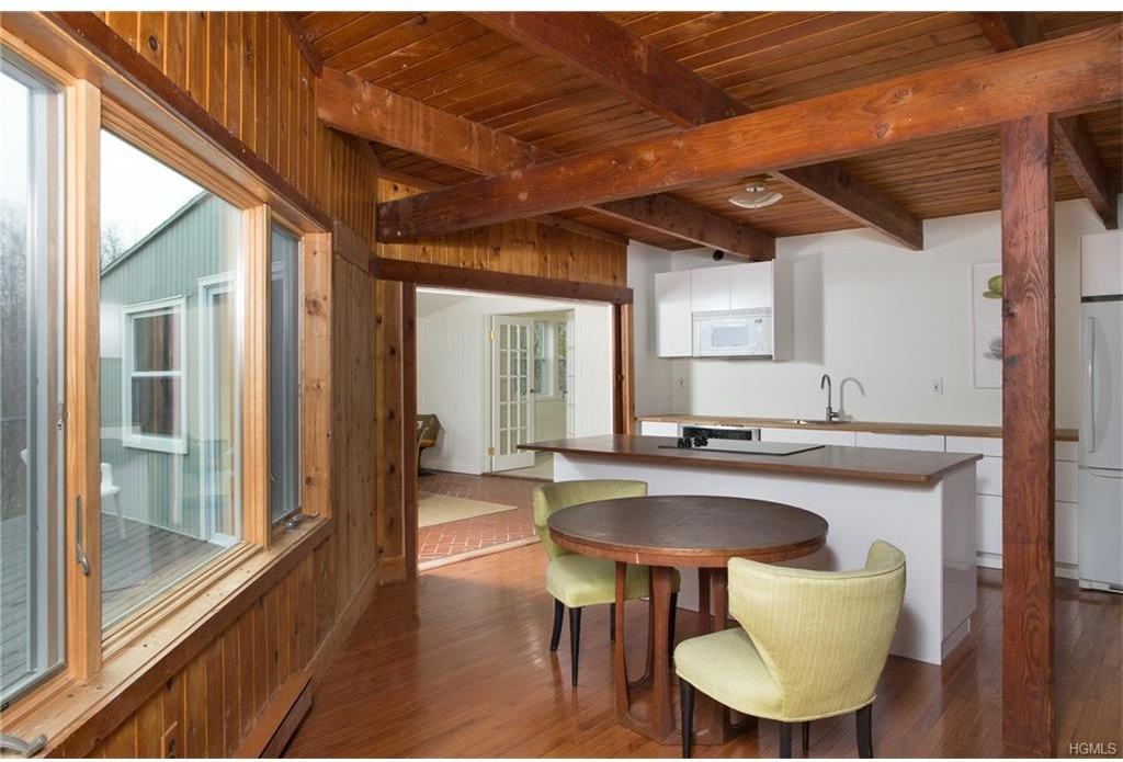 90 McManus Rd S - Photo 3 of 13