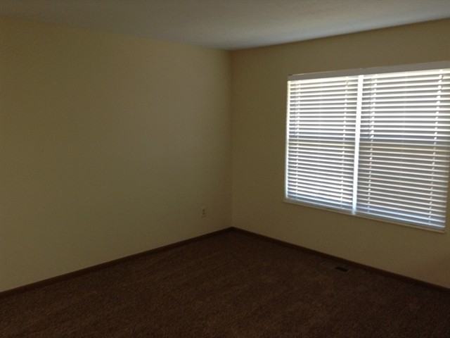 3753 Mack Ave - Photo 2 of 11