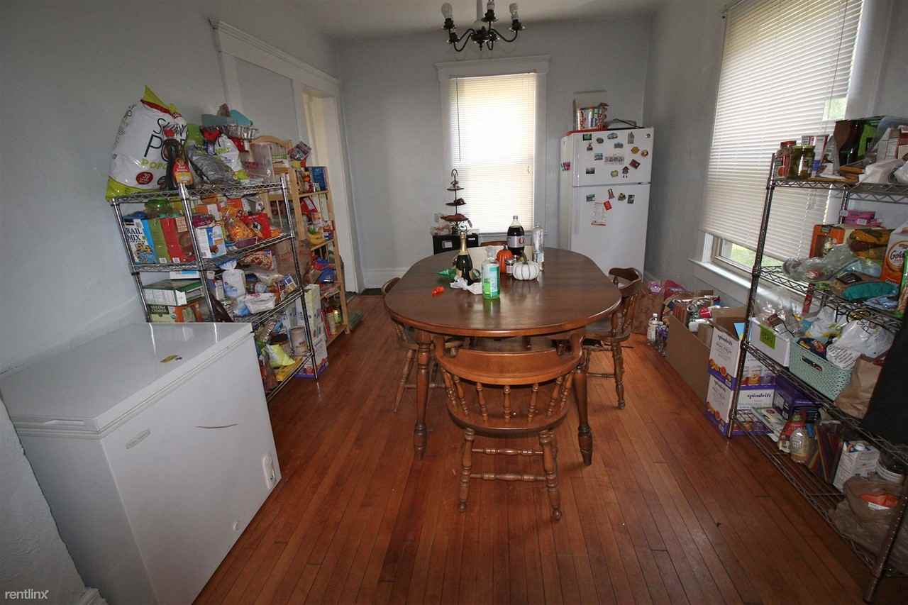 1115 S Forest Ave - Photo 3 of 18