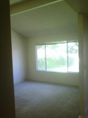 4380 Oxwood Dr - Photo 2 of 7