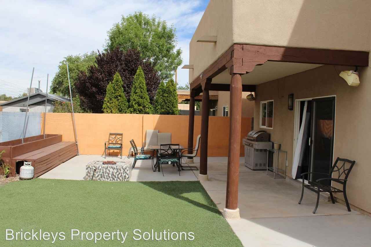 1127 Maciel Dr NW - Photo 2 of 25