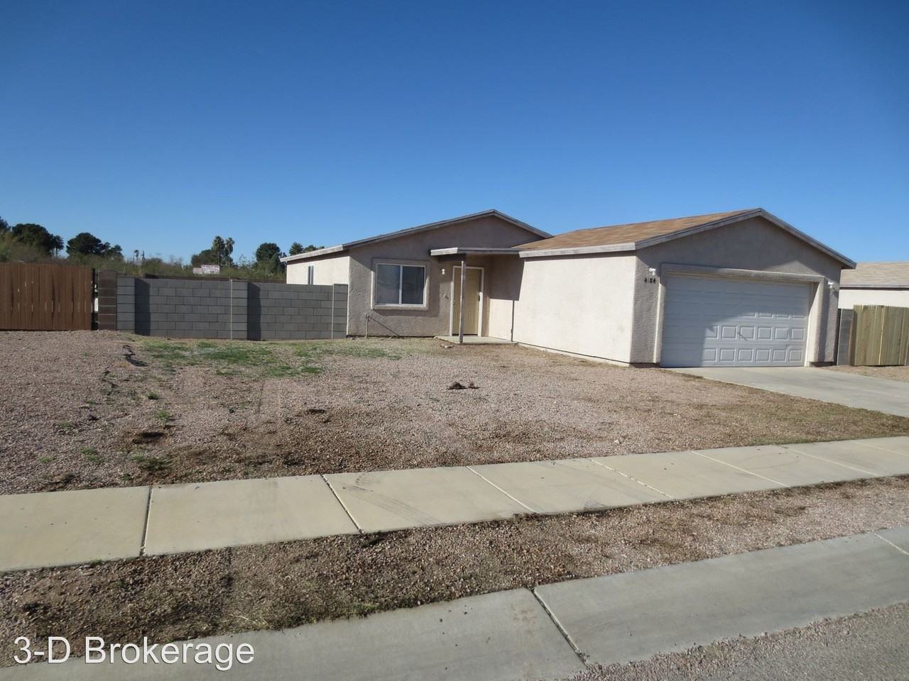 4184 E Market St - Photo 2 of 18