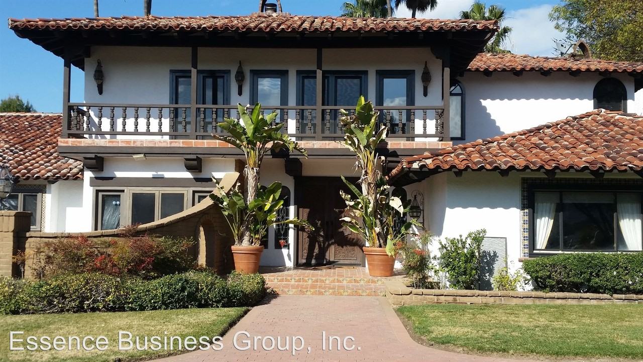 De Portola Rd. - Photo 2 of 17