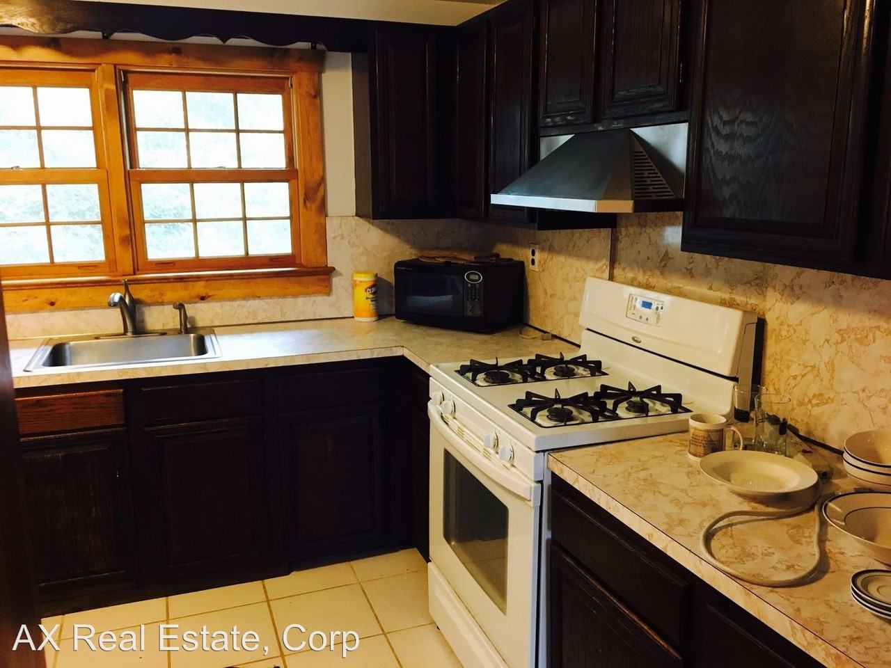 74 Gainsborg Ave E - Photo 3 of 12