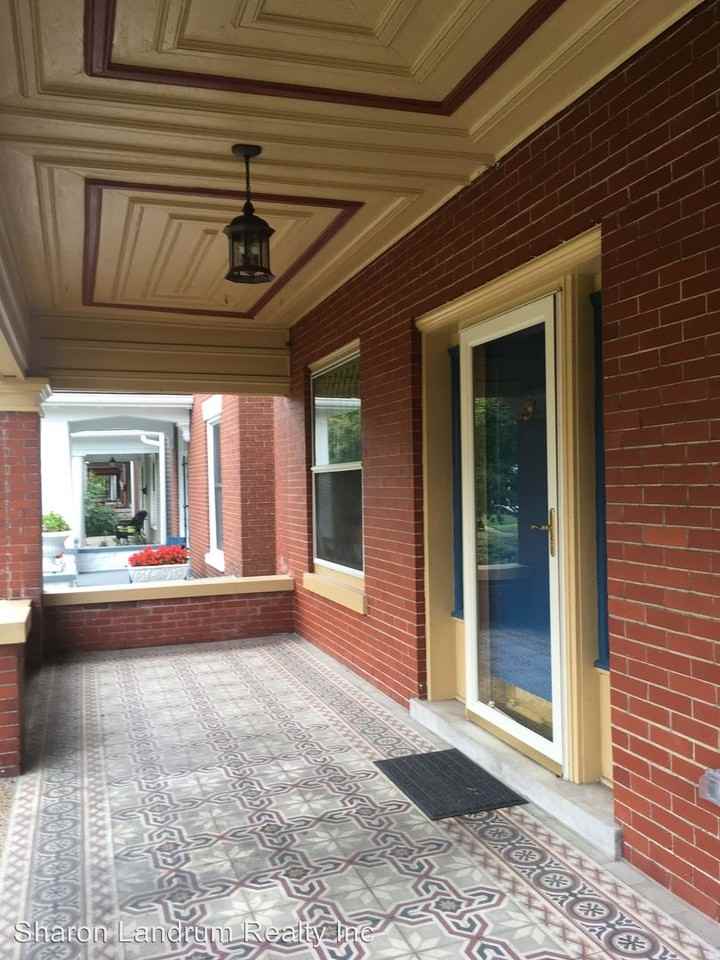 2002 Kenilworth Pl - Photo 2 of 31