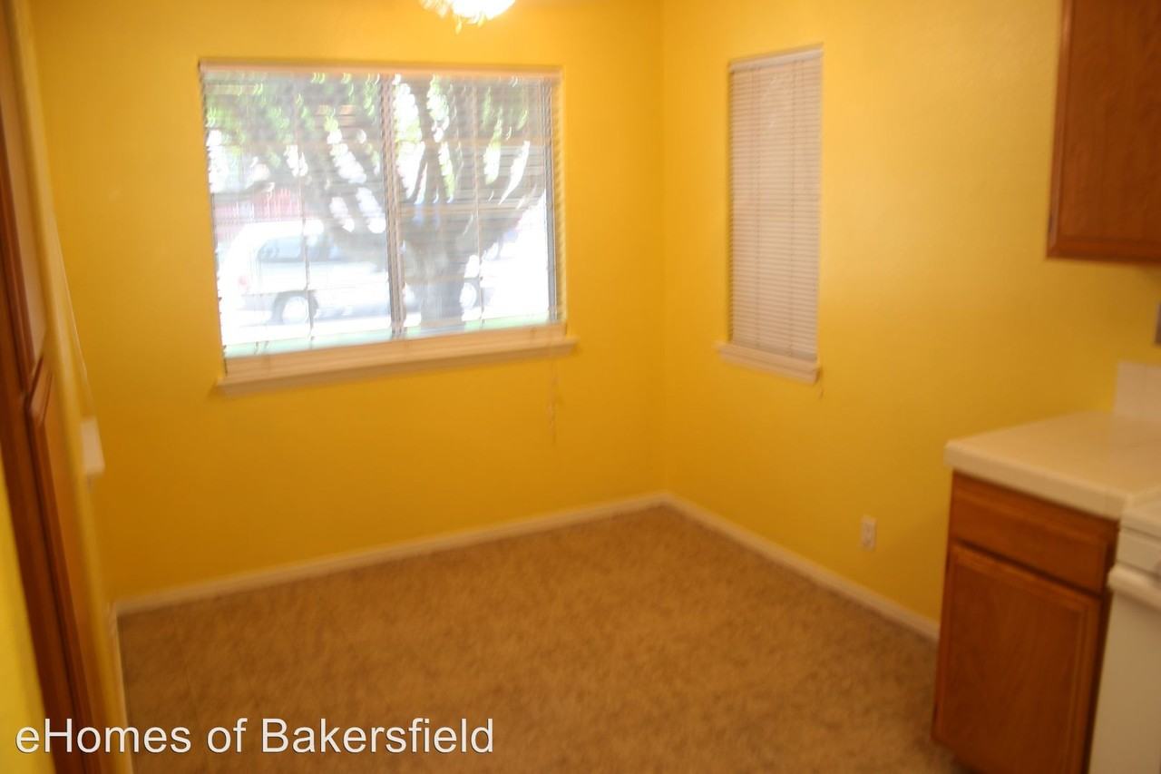 3216 Chuckwagon St - Photo 3 of 9
