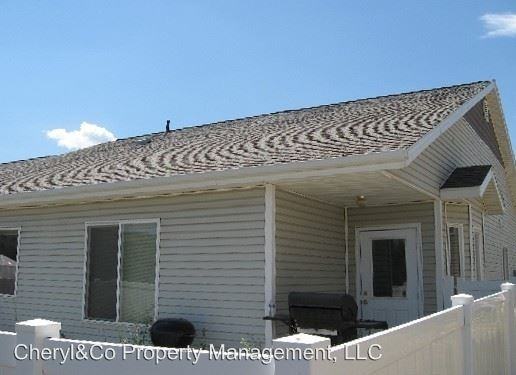 111 Angelica Cir - Photo 3 of 9