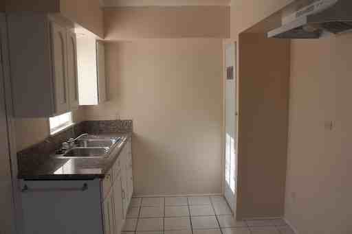 1148 Acacia Ave #1 - Photo 3 of 12