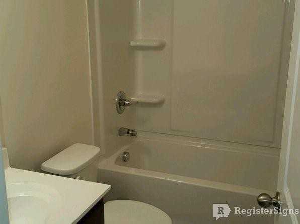 119 Aberdeen Dr - Photo 3 of 3