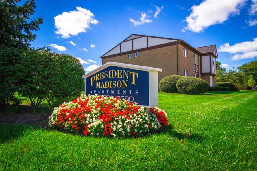 President Madison Apartments - Photo 2 of 26