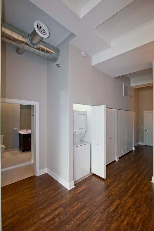 1338 South Michigan Avenue - Photo 2 of 9