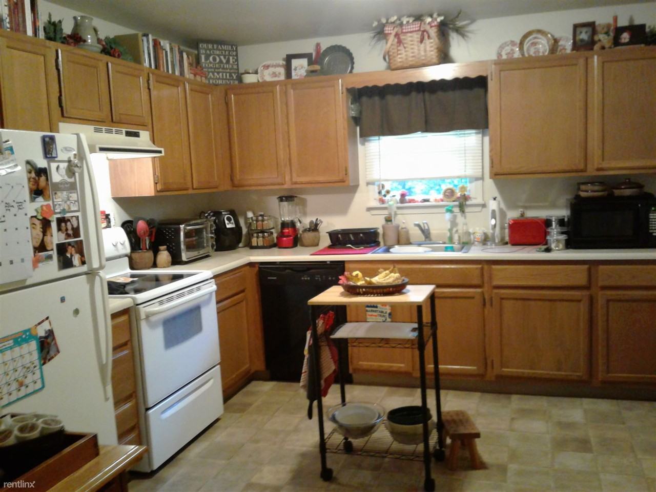 920 Lebo Dr - Photo 2 of 3