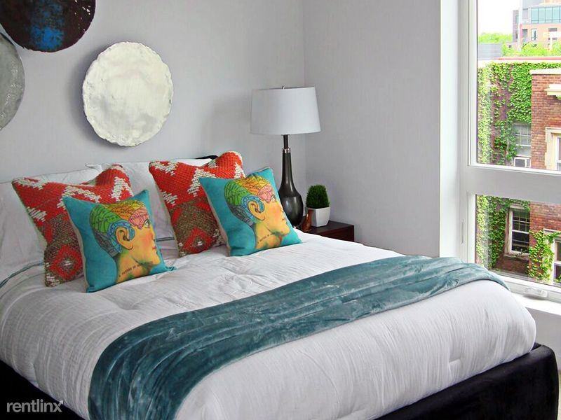 W Lake St & Hennepin Ave - Photo 3 of 4