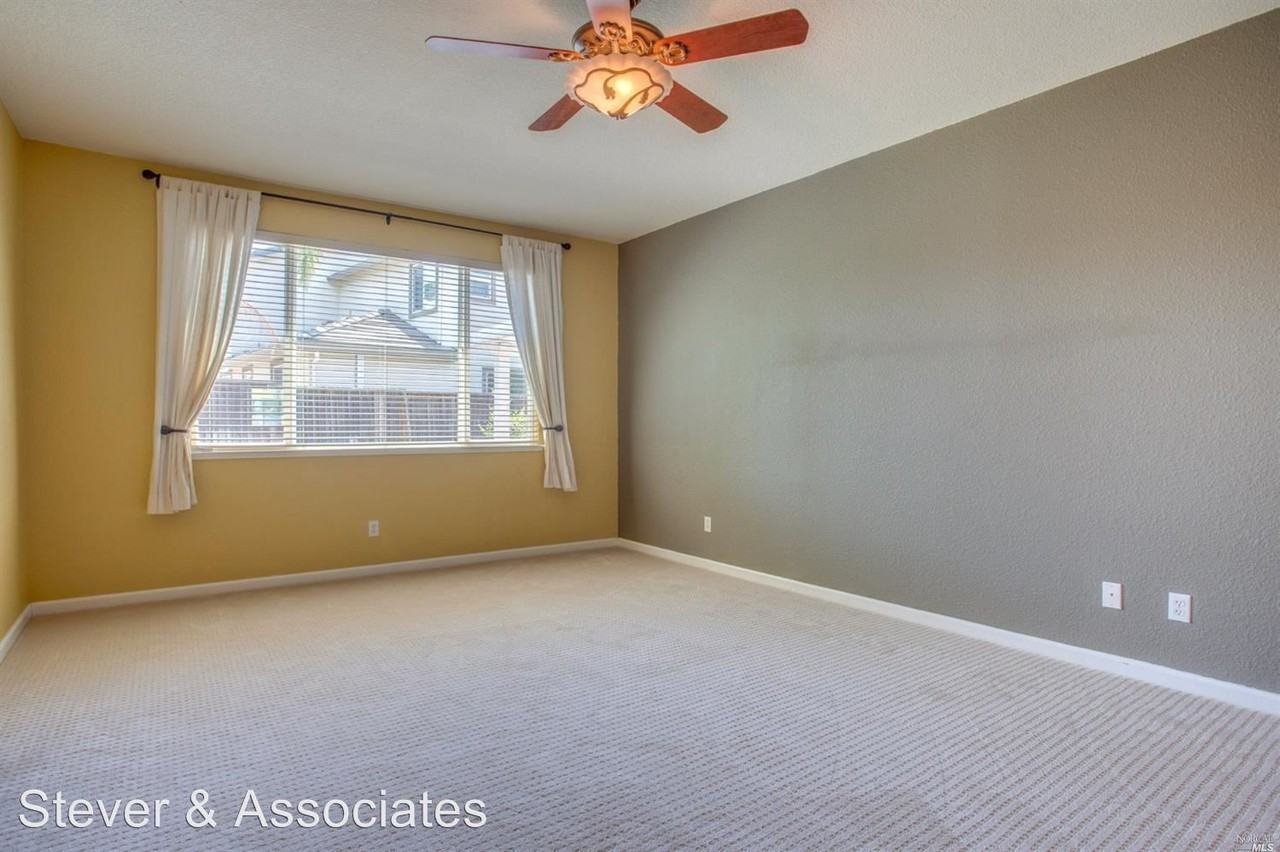 1465 Folsom Downs Cir - Photo 2 of 15