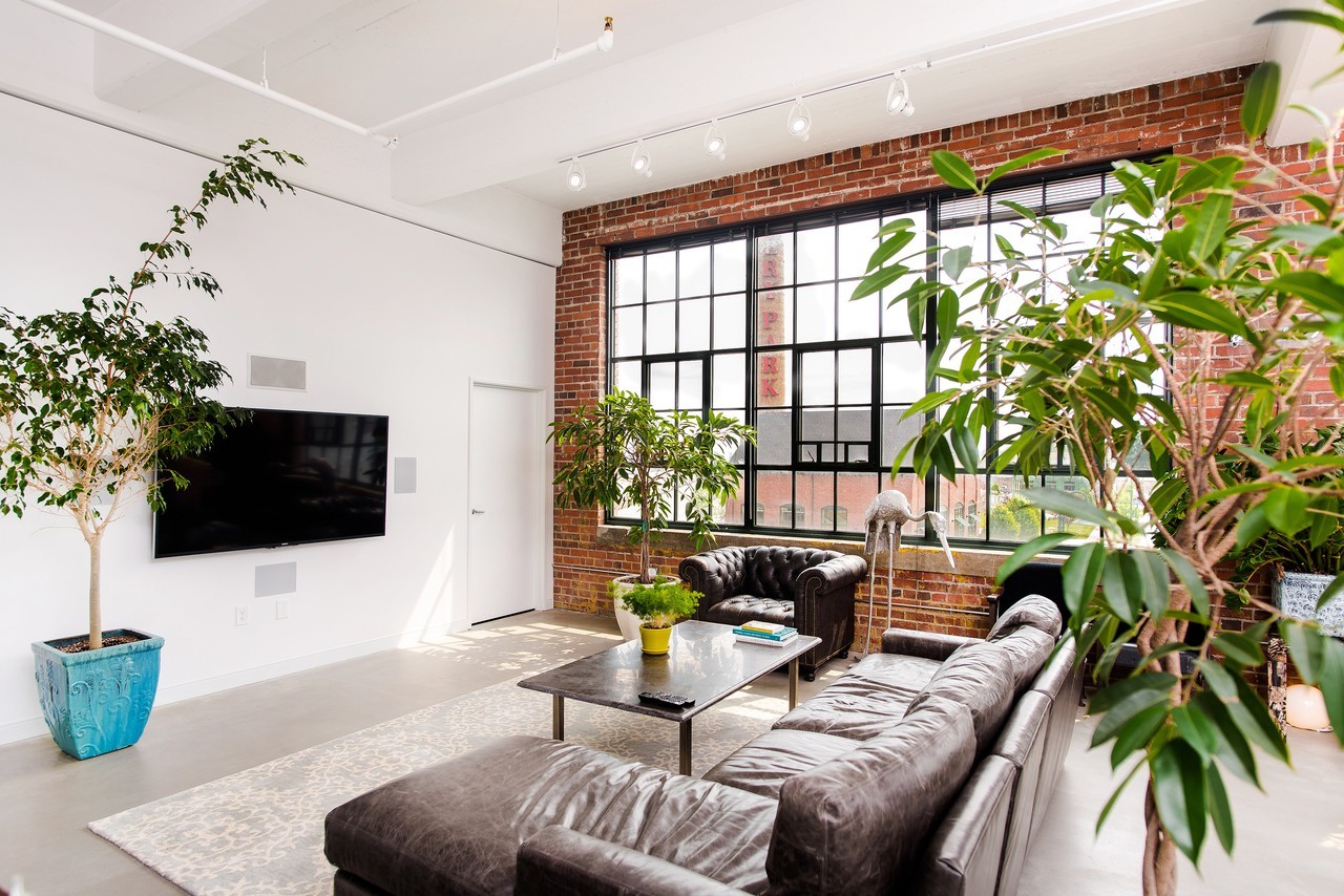 The Shoreway - Photo 2 of 14