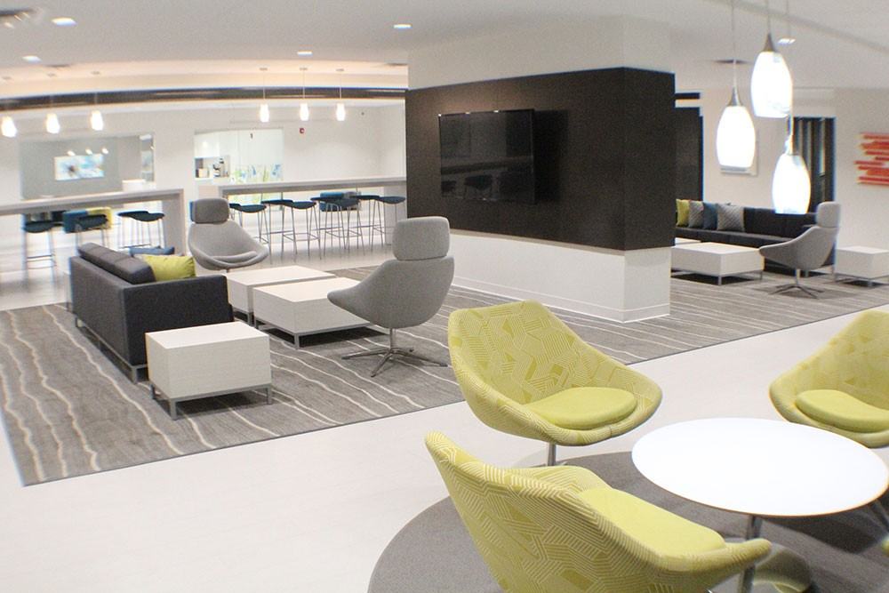 444 Park - Photo 2 of 34