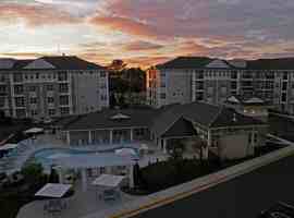 featured image of 5305 Bleecker St