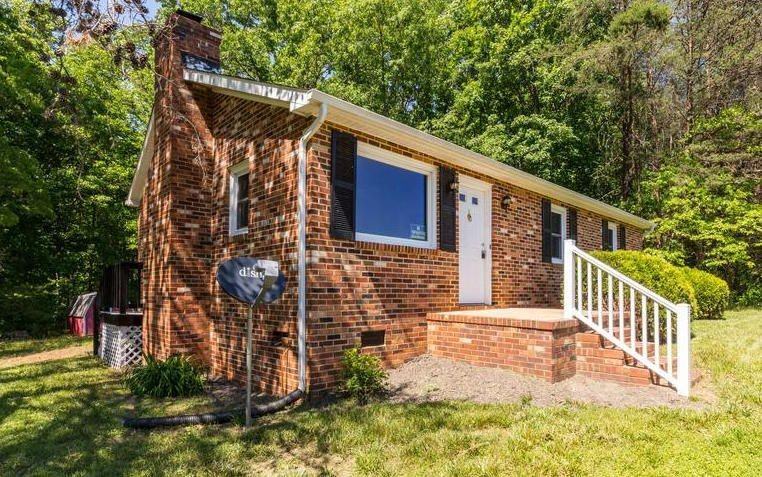 5946 Stubbs Bridge Rd - Photo 3 of 16