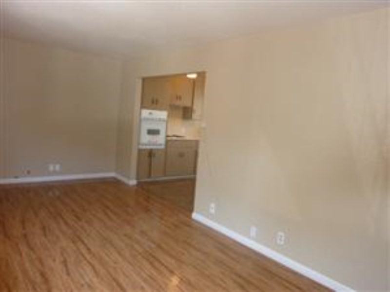 330 S Willard Ave #2 - Photo 2 of 6