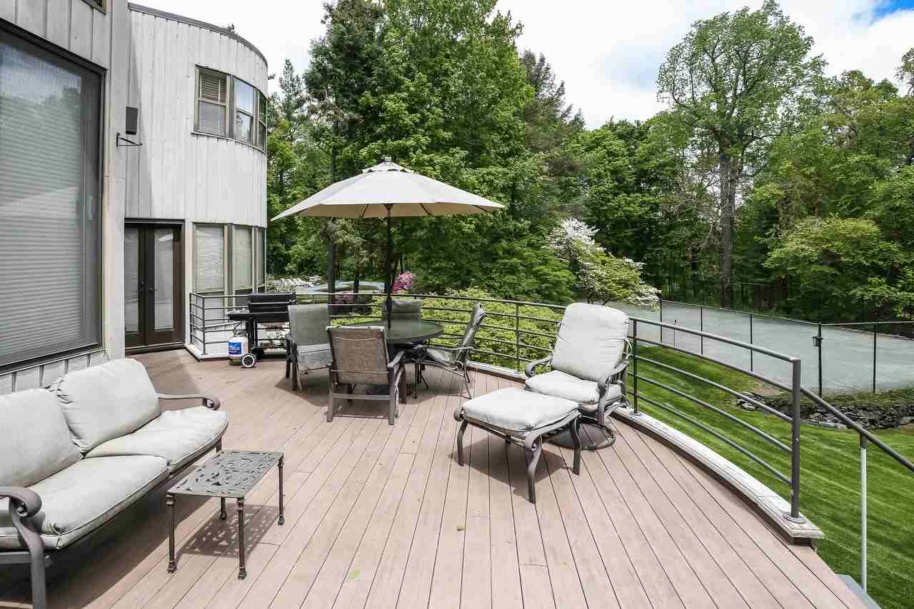 6 Sylvanleigh Rd - Photo 2 of 30