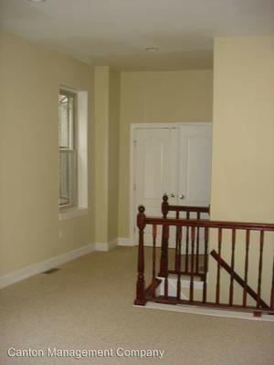 5052 Springhouse Cir - Photo 3 of 14