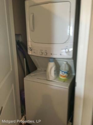 2 Roberts Ave - Photo 3 of 12