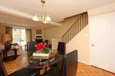 1449 Walkley Rd - Photo 2 of 7