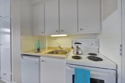 105 T Rue Milton - Photo 3 of 7
