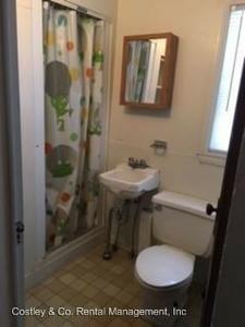 115 E Cottage Grove Ave - Photo 3 of 6