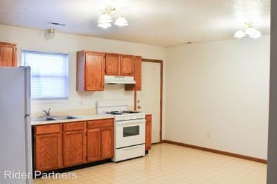 808 S South St - Photo 3 of 13