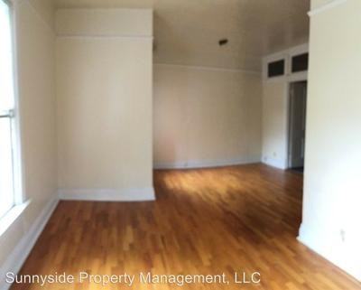 1034 Pine St - Photo 3 of 13