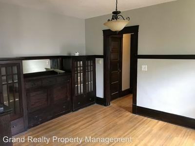 184 N Saratoga St - Photo 3 of 9