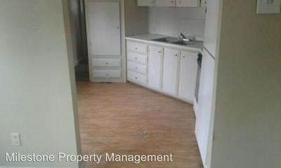 2404 Valley Dr E - Photo 3 of 10