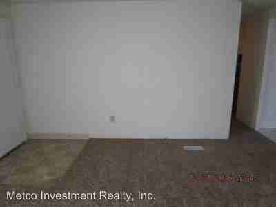 785 State Hwy 99 N - Photo 2 of 21