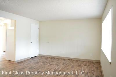 1616 Willamette Falls Dr - Photo 2 of 21